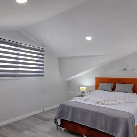 Villa Fethiye'de Yemyesil Dogada, Havuzlu Villa-awz169