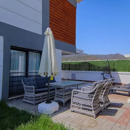 Vila Fethiye'de Yemyesil Dogada, Havuzlu Villa-awz169 *