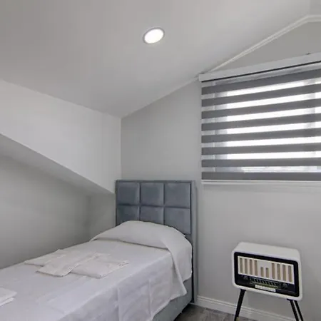 Fethiye'de Yemyesil Dogada, Havuzlu Villa-awz169 Fethiye